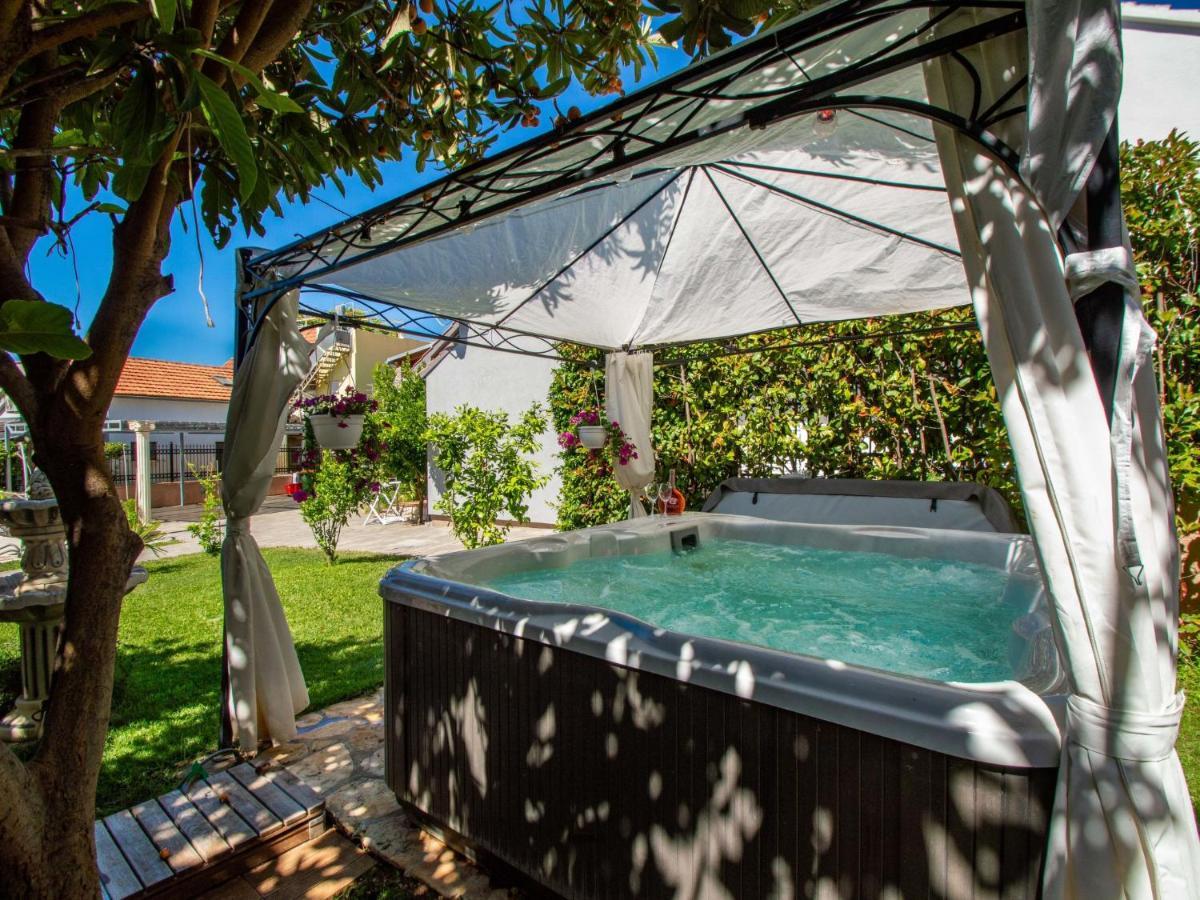 Holiday Home Slava i Oksana Tribalj Dış mekan fotoğraf