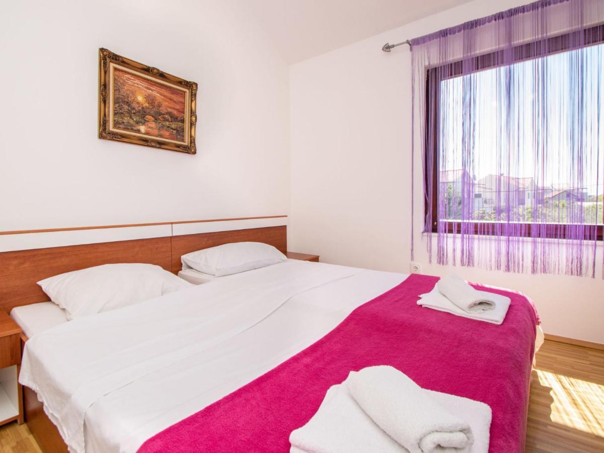 Holiday Home Slava i Oksana Tribalj Dış mekan fotoğraf
