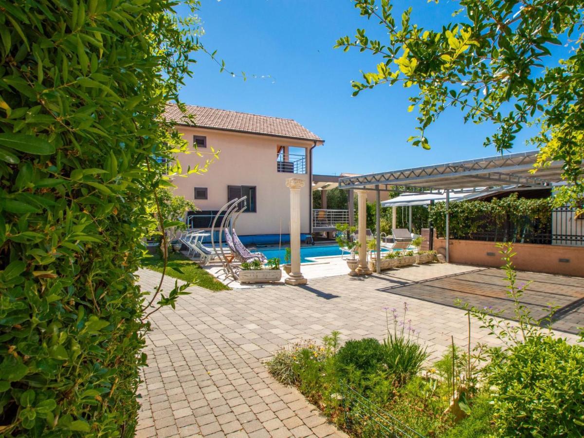 Holiday Home Slava i Oksana Tribalj Dış mekan fotoğraf