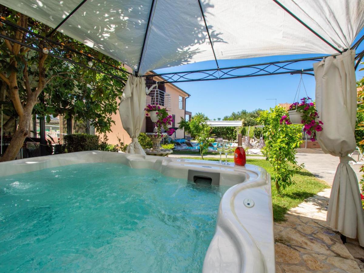 Holiday Home Slava i Oksana Tribalj Dış mekan fotoğraf